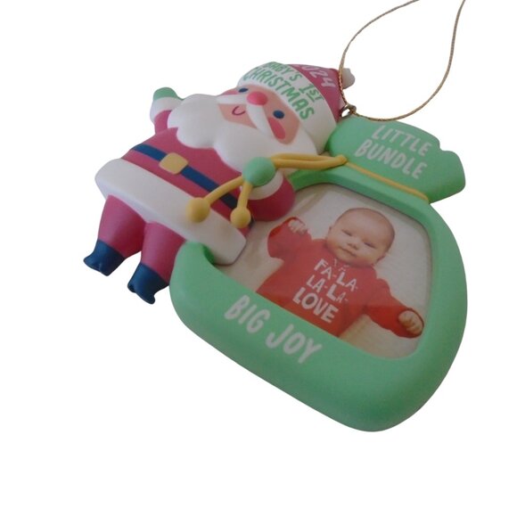 2024 Hallmark LITTLE BUNDLE BIG JOY Ornament BABY'S 1st CHRISTMAS Photo Holder - Picture 4 of 7